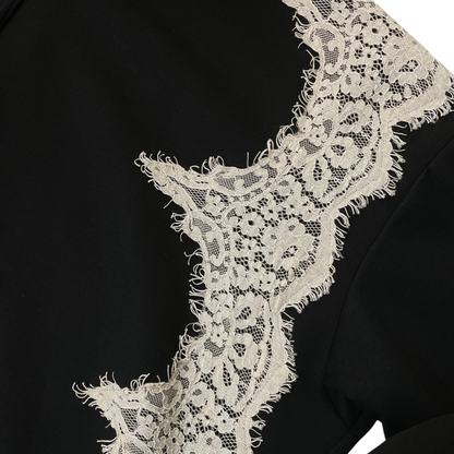 Lace Contrast - Boxy Hoodie