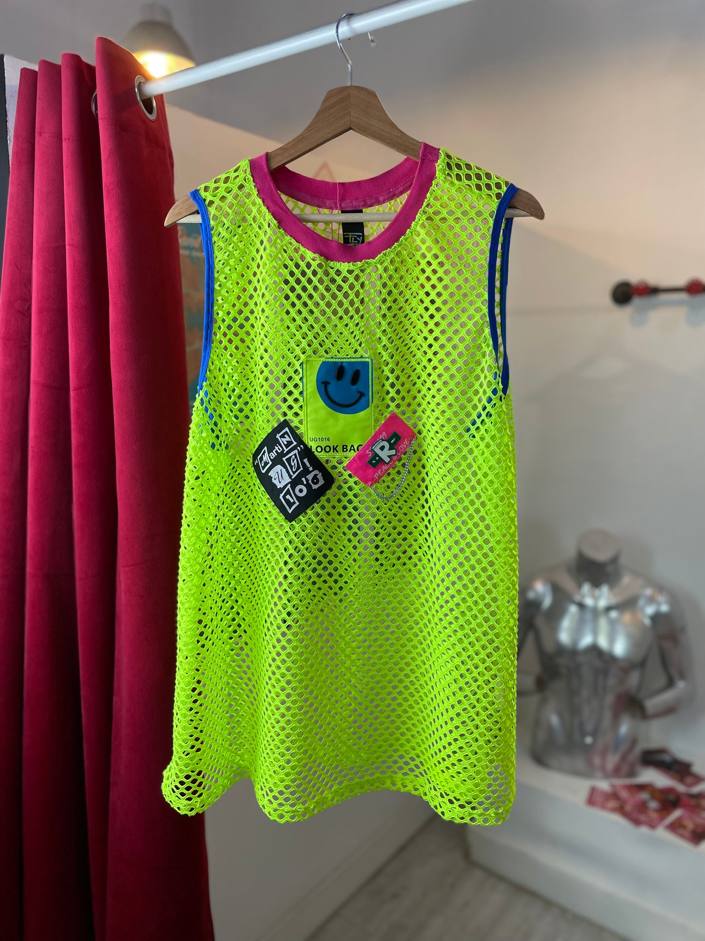 Neon Mesh Basket - Tank Oversize