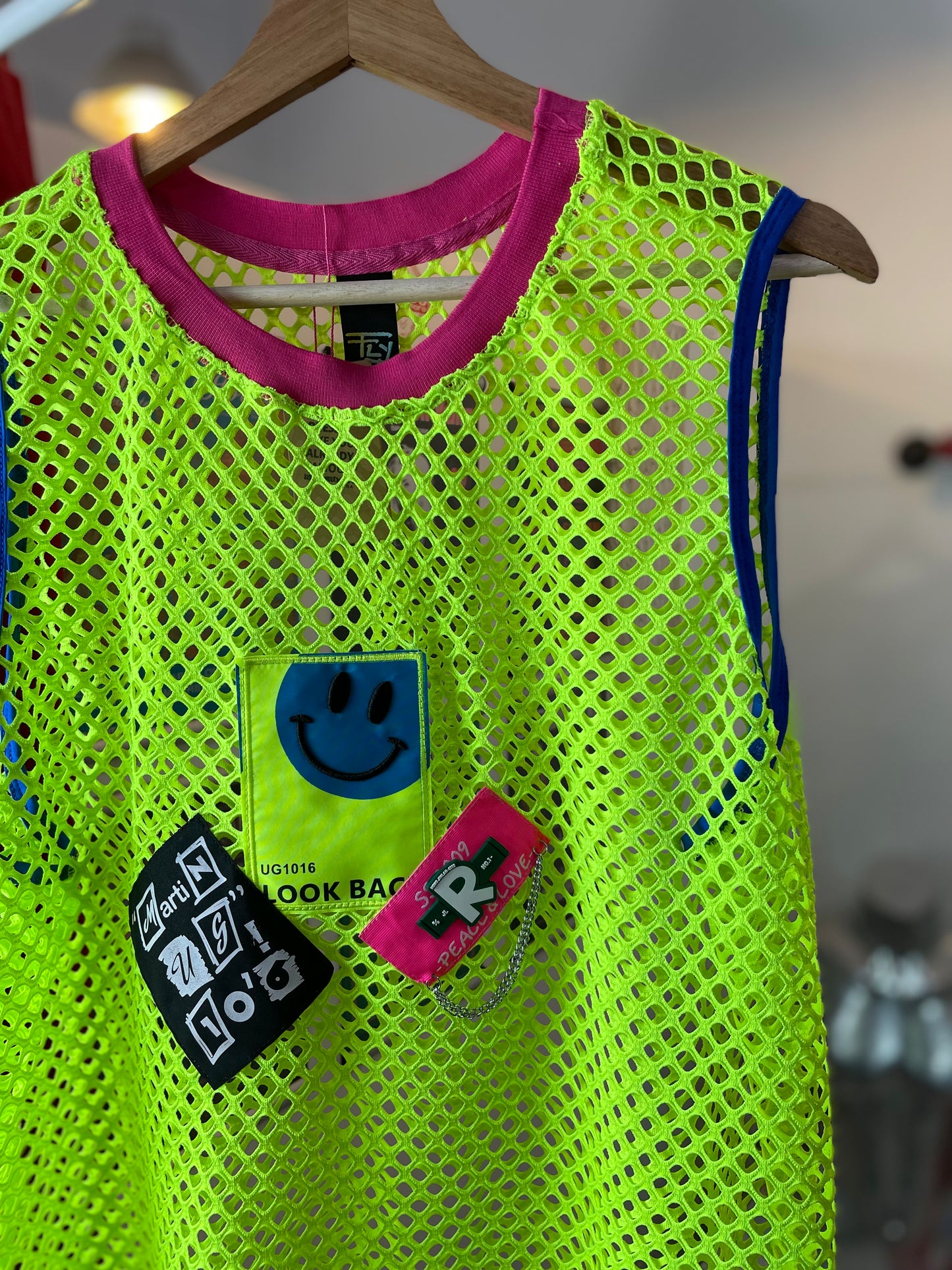 Neon Mesh Basket - Tank Oversize