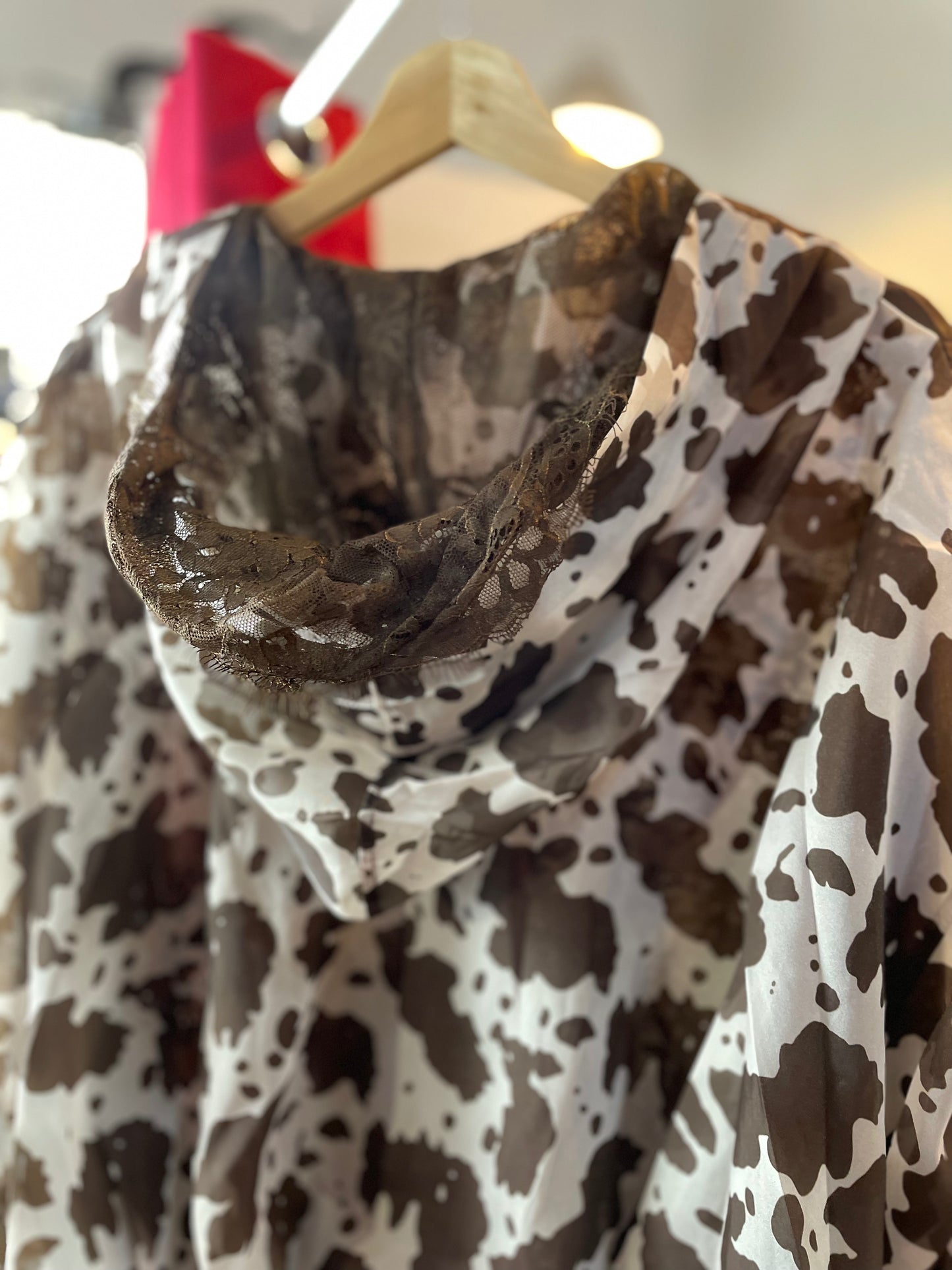 Cow Wind - Cropped Windbreaker
